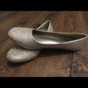 Gold ballet flats